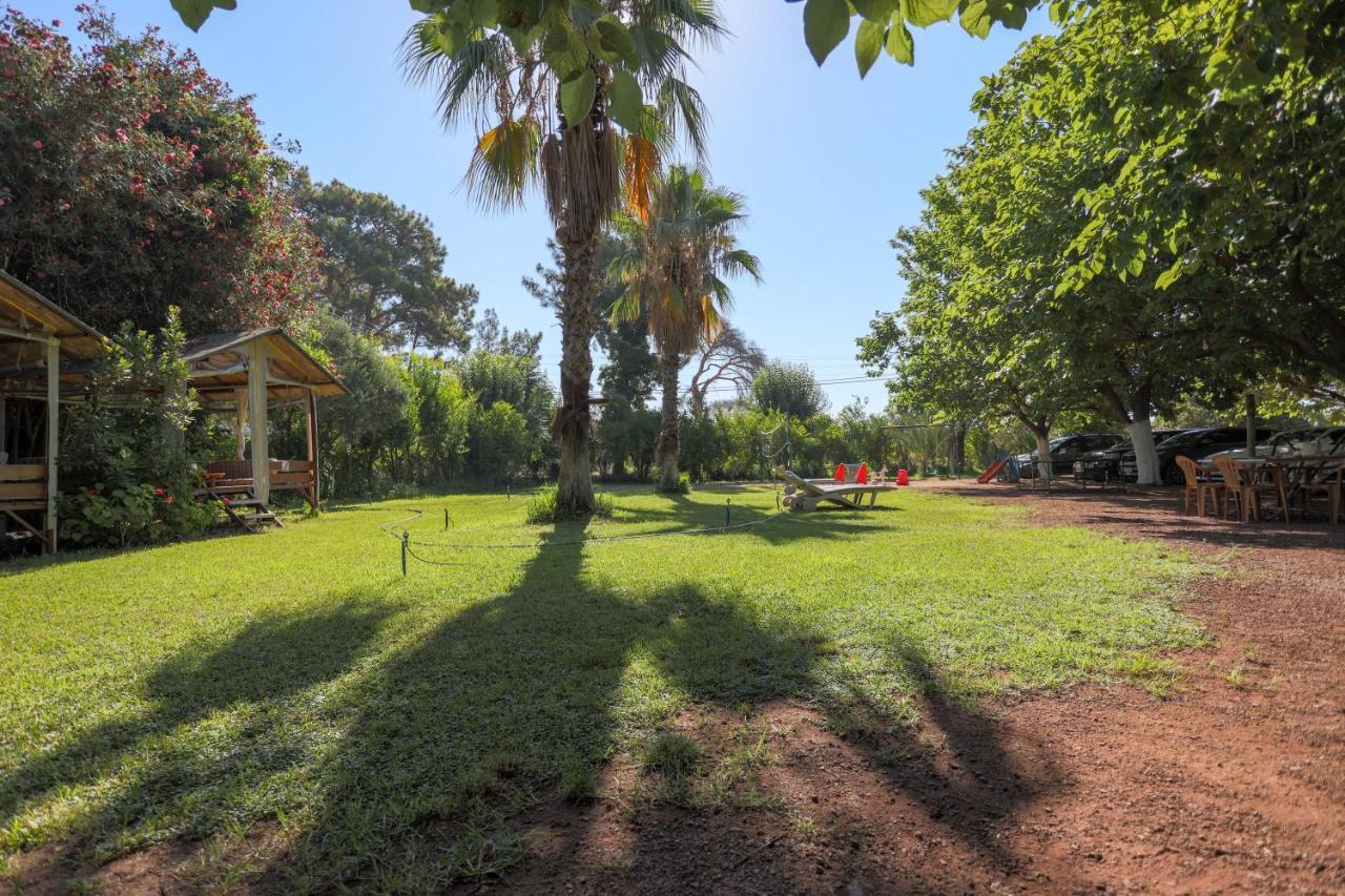 Çıralı Ugur Pansiyon Bungalows מראה חיצוני תמונה