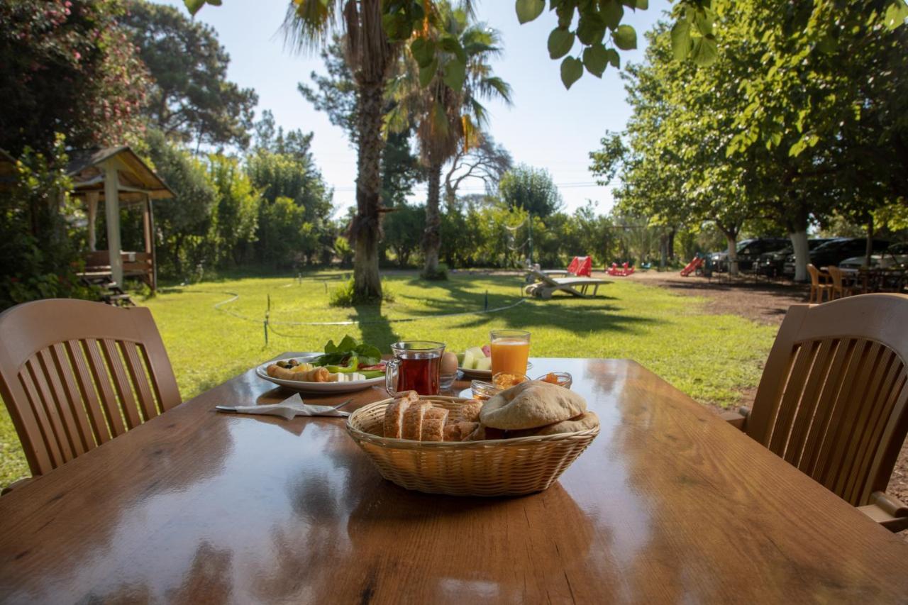 Çıralı Ugur Pansiyon Bungalows מראה חיצוני תמונה