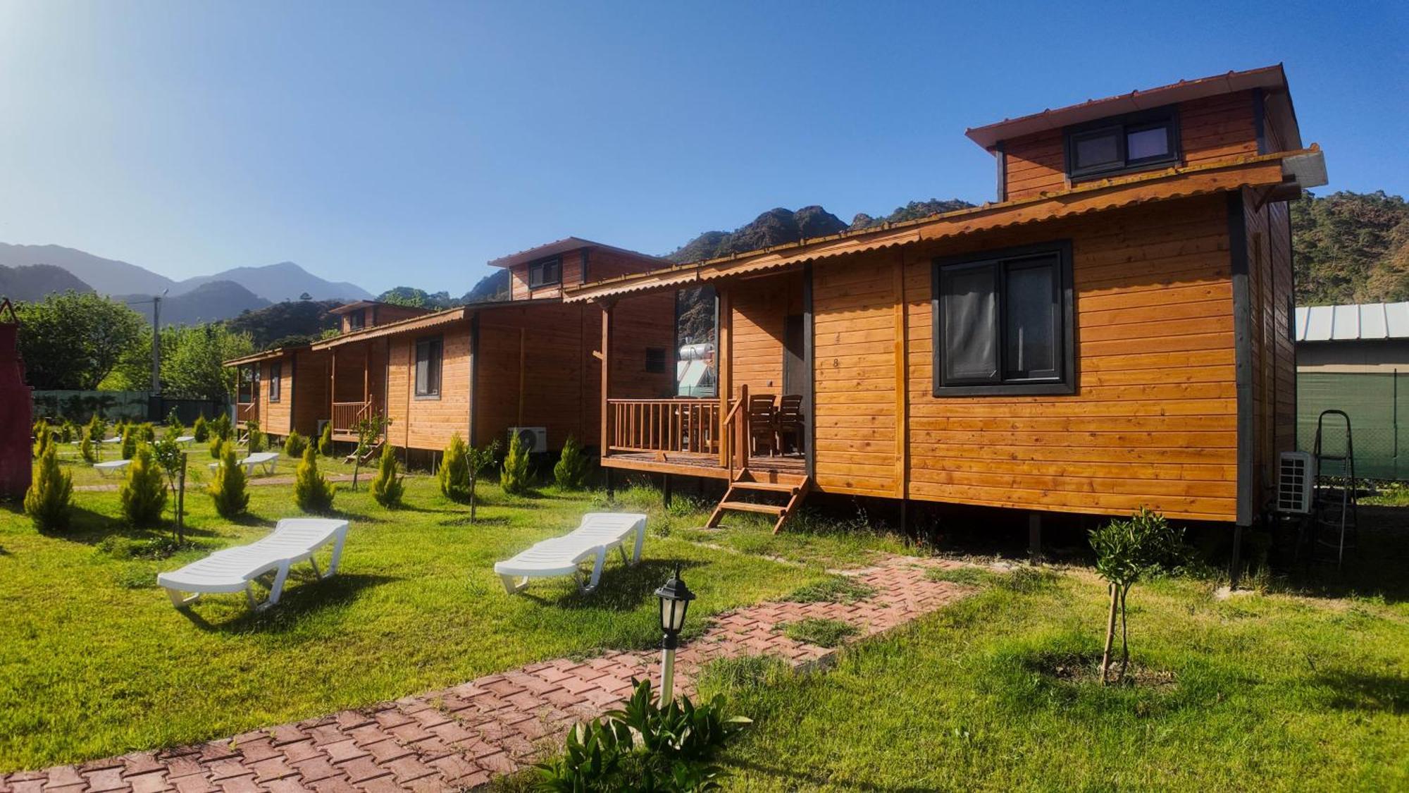 Çıralı Ugur Pansiyon Bungalows מראה חיצוני תמונה