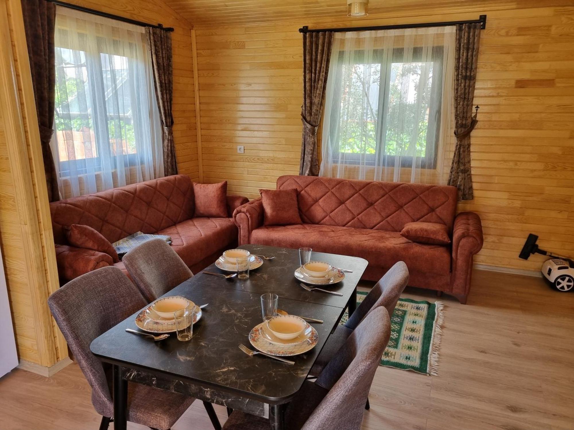 Çıralı Ugur Pansiyon Bungalows מראה חיצוני תמונה